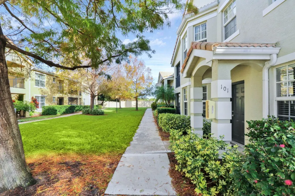 154 SW Peacock Blvd 28-101, Port Saint Lucie