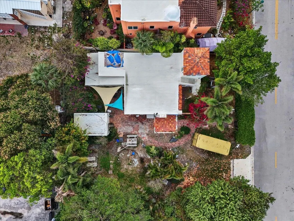 418 E Lakewood Rd, West Palm Beach