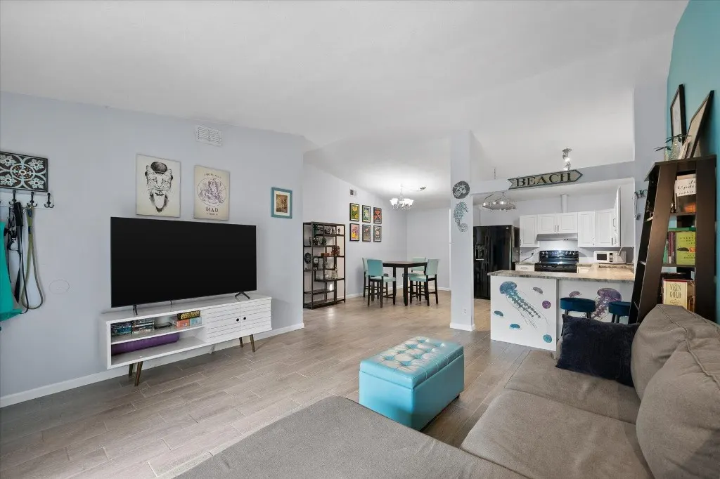 4296 Woodstock Dr. C, West Palm Beach