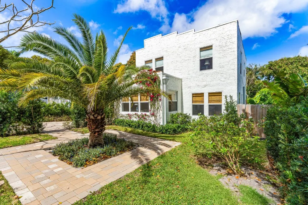 825 34th St, West Palm Beach